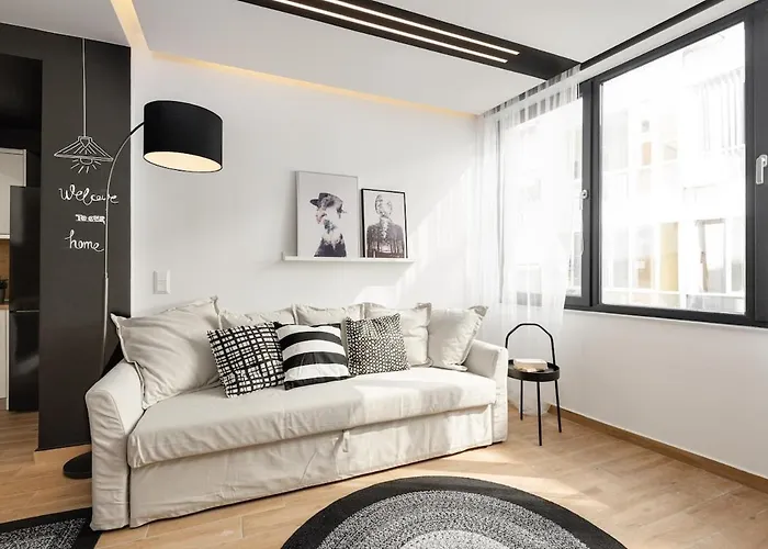 Apartment Innovative Fun Modern In Ladadika Thessaloniki